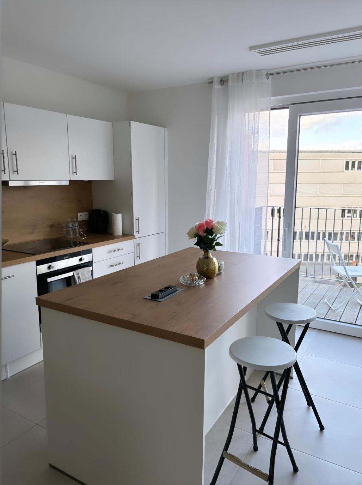2 Bedrooms Luxury Apartment - Guillemins Luik Buitenkant foto