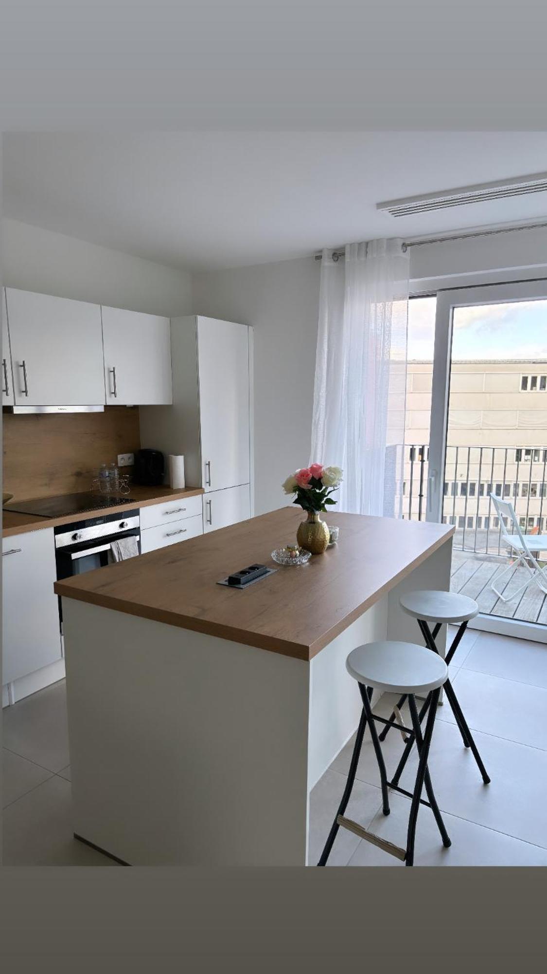 2 Bedrooms Luxury Apartment - Guillemins Luik Buitenkant foto