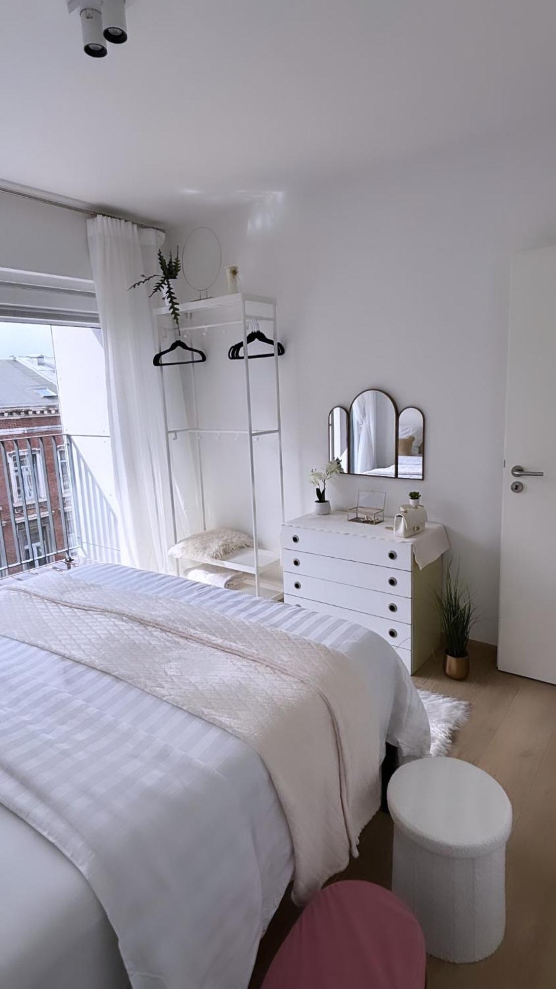 2 Bedrooms Luxury Apartment - Guillemins Luik Buitenkant foto